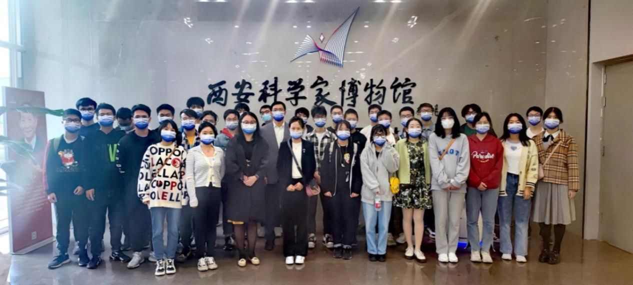 ​伟德国际VICTOR1946荣获2022-2023学年校级先进员工党支部、党建先进个人和优秀员工共产党员荣誉称号